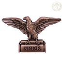 Broche SPQR Águia – O Poder de Roma Cravado em Seu Peito