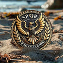 Placa SPQR com Águia Romana – Emblema Redondo em Metal 20 cm | Decoração de Parede