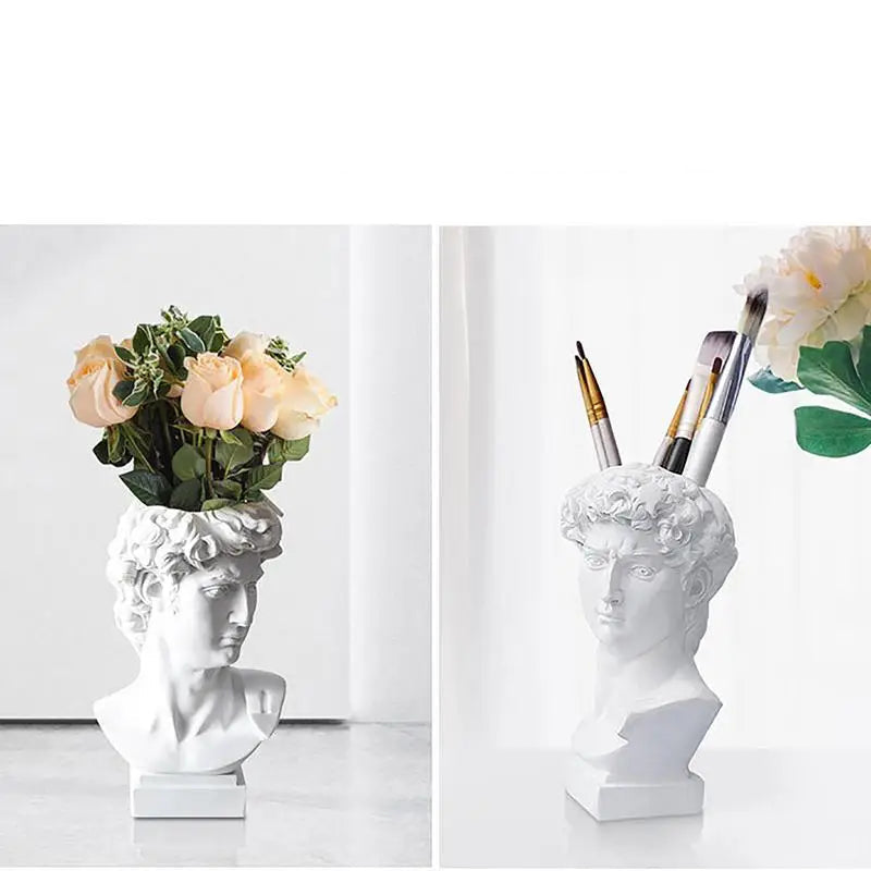Vaso Decorativo David – Estilo Romano Autêntico com Toque Artístico