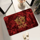 Tapete SPQR Antiderrapante – Segurança, Estilo e Tradição em Seu Lar