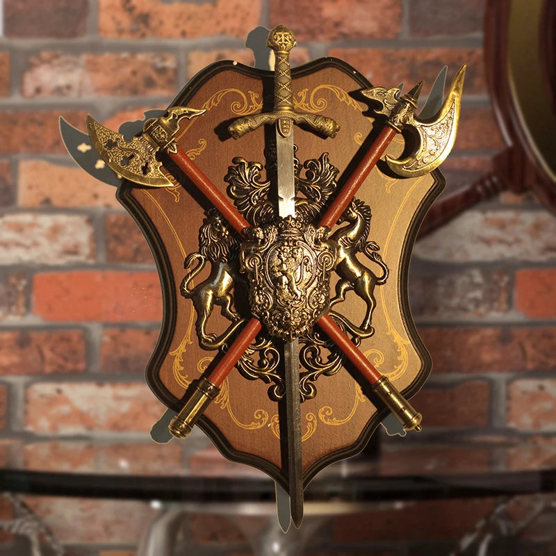 Escudo Romano Antigo com Espadas e Machado – Poder Imperial em Forma de Decoração