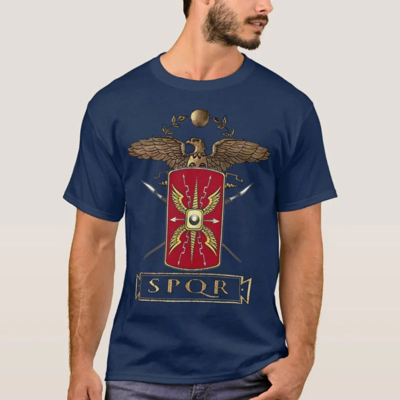 Camiseta Masculina SPQR – Design Autêntico da Roma Antiga